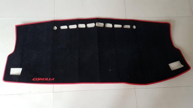 Toyota 2015 Dashboard Matt Red Logo