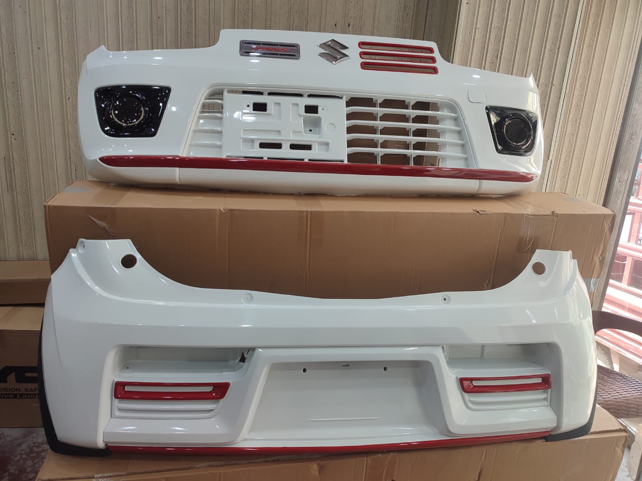 Suzuki Alto VXR 660cc White / Red Turbo RS Style Front Back Bumper